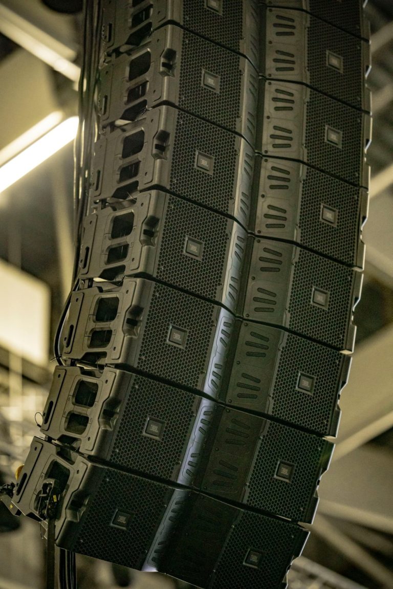 Firma nagłośnieniowa, nagłośnienie imprez, nagłośnienie estradowe, dźwięk festiwal, wynajem głośników, profesjonalne nagłośnienie imprezy, wsound